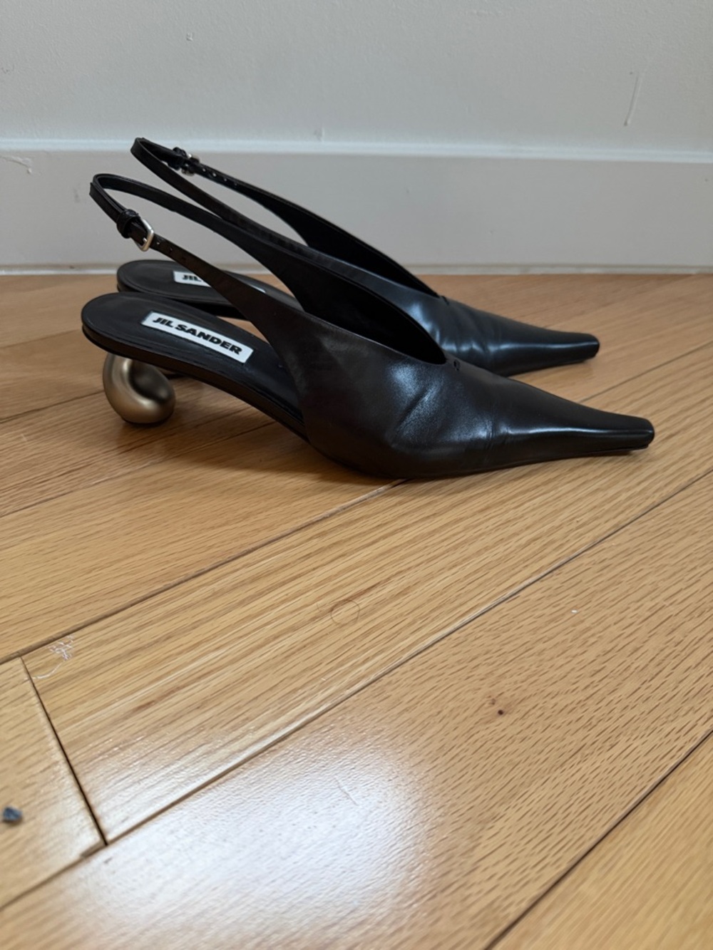 Jil Sander Black Pointed Leather Slingback Pumps - Picture 3 of 7